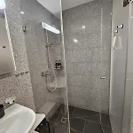 Laax, Parking, Ski, Room, Self Check-in Wi-fi Caumasee Flims