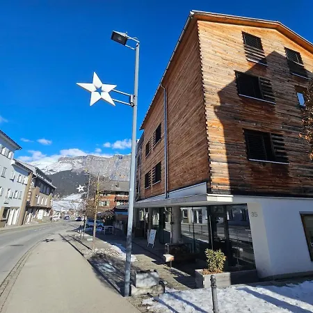 Laax, Parking, Ski, Room, Self Check-in Wi-fi Caumasee