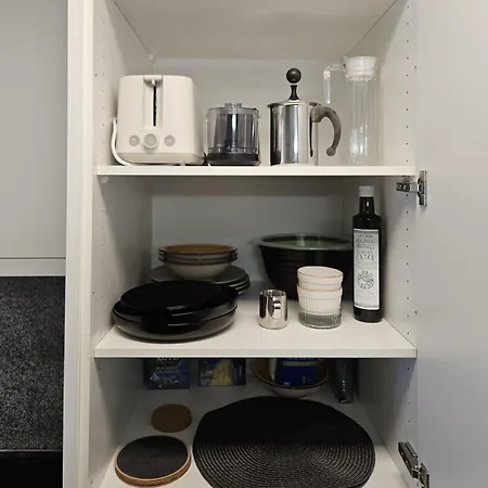 Laax, Parking, Ski, Room, Self Check-in Wi-fi Caumasee Appartement