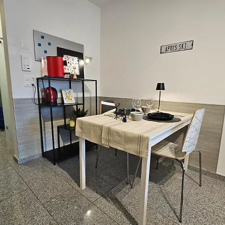 Laax, Parking, Ski, Room, Self Check-in Wi-fi Caumasee شقة فيلمز