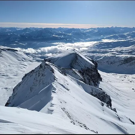 Laax, Parking, Ski, Room, Self Check-in Wi-fi Caumasee